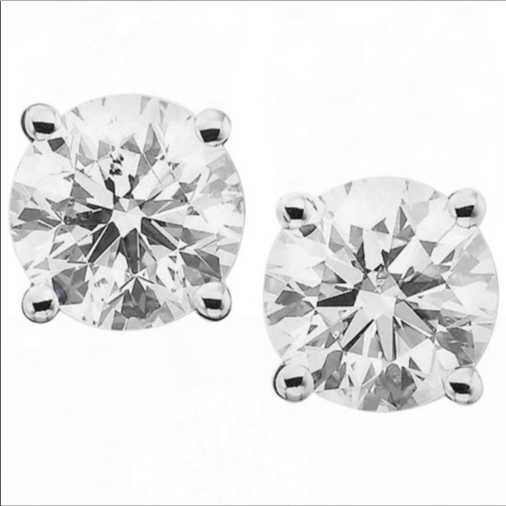 7mm 1.25 ct Round Brilliant Cut Stud Earrings - Picture 7 of 14